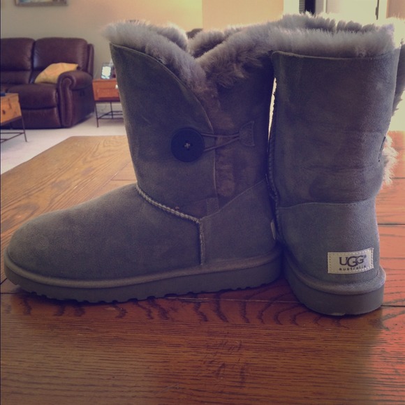 Grey Uggs