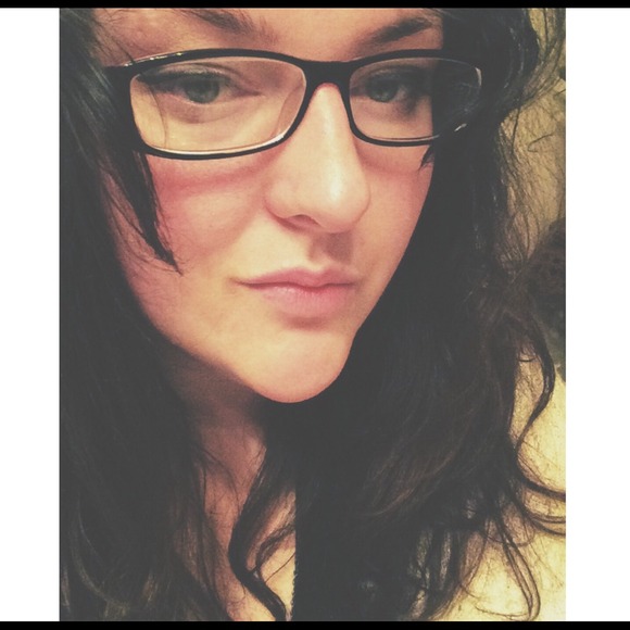 Your buyer/sometimes seller ✨