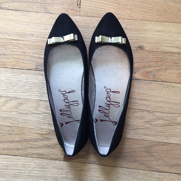 Black velvet ballet flats