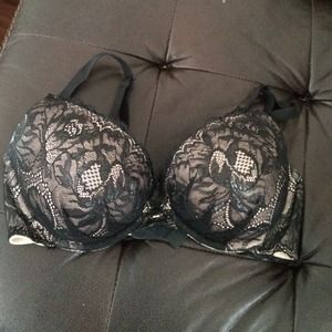 Very sexy Victoria's Secret bra
