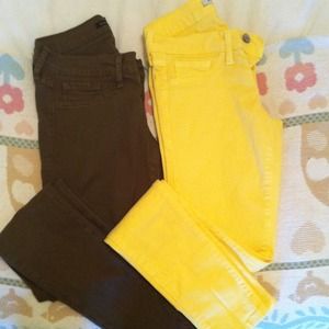 🌟🌟💕SALE 2 Pair of Flying Monkey skinny jeans💕