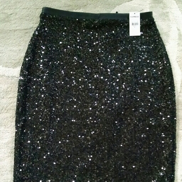 Black sequined knee length skirt