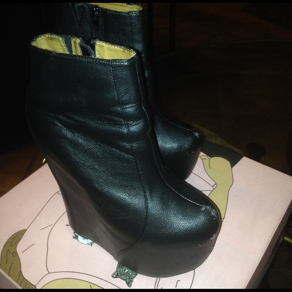 Jeffrey Campbell Damsel