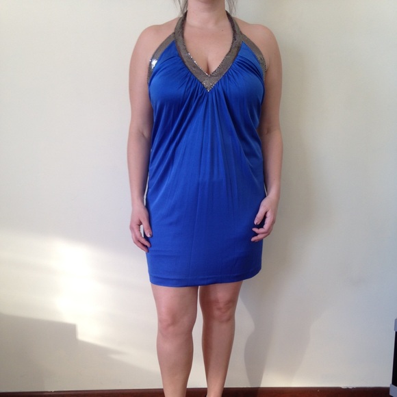 🎉🎉HP🎉🎉 BCBG Brilliant Blue Halter Dress