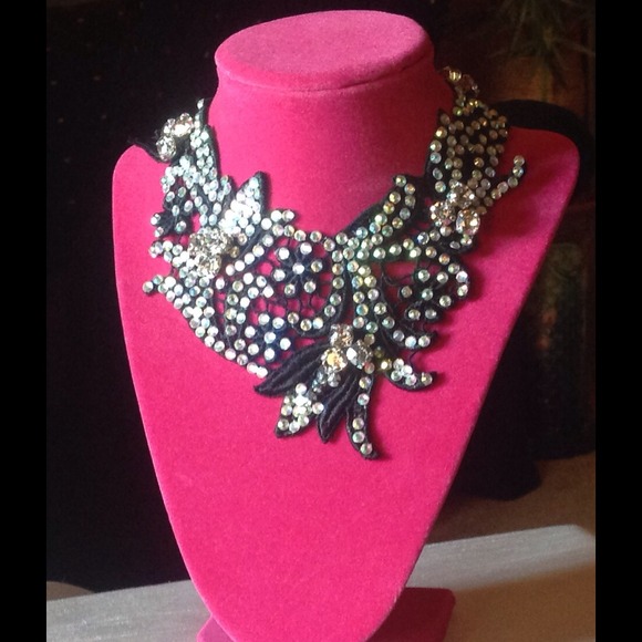 🌺3X's HOST PICK 🌺🆒🎉🎉✌️💃💃💃 - Picture 3 of 4