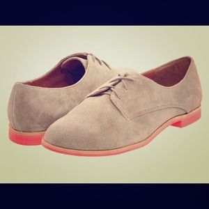 Dolce Vita Preppy Oxfords