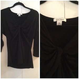 White house black market black top