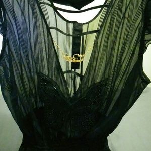 *Price Drop*Apple Bottoms gorgeous blose!!