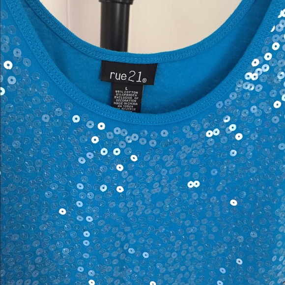 Sexy sequin size Large tank top- new without tags - Picture 3 of 3