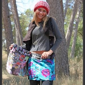 Reversible wrap skirt