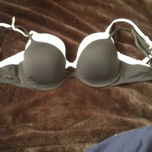 Victoria secret pink bras