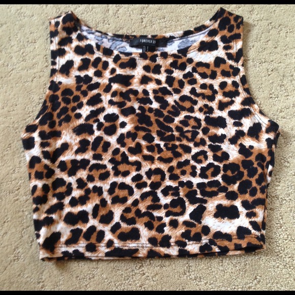 Forever 21 Tops - Cheetah crop top