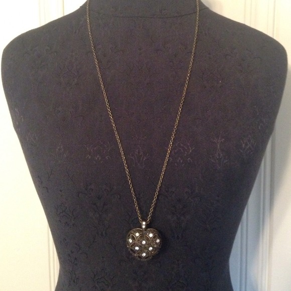 American eagle bronze necklace