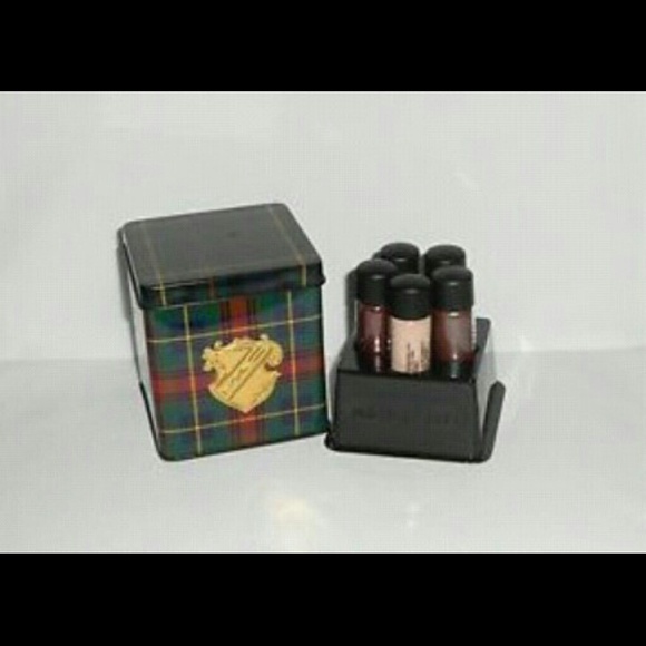 MAC pigments trade value $65 - Picture 2 of 4