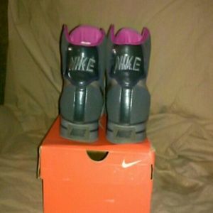 Nike high tops trade value: 50