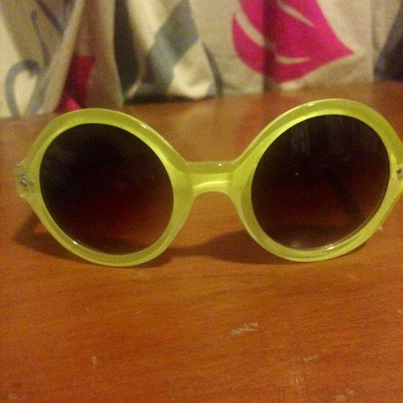 SOLD - Picture 2 of 3