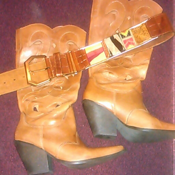 ***SOLD ***CarlosSantanacowgirlboots. - Picture 2 of 4