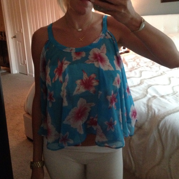 Baby doll flower top