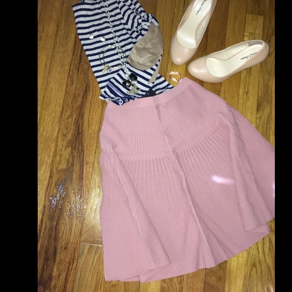 HP "DATE NIGHT" ✨Skirt✨ - Picture 2 of 4