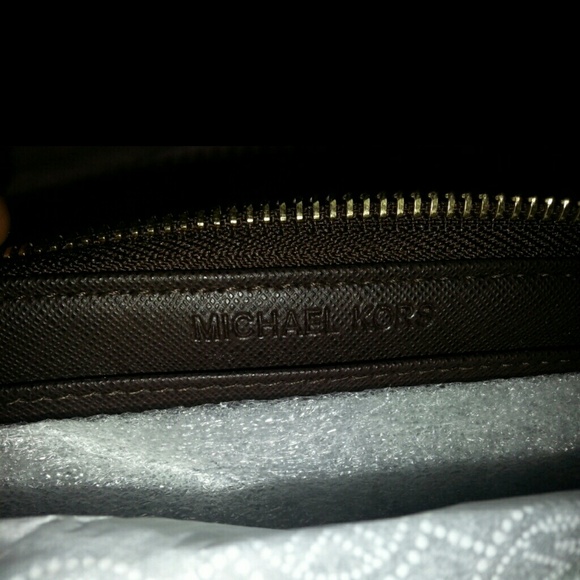 100% authentic new  Michael kors  wallet ... - Picture 3 of 4