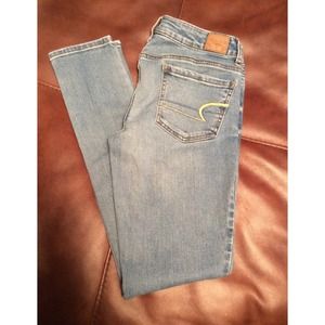 Light Wash Super Stretch A&E Jeggings