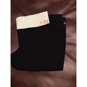 VS PINK Cropped Leggings
