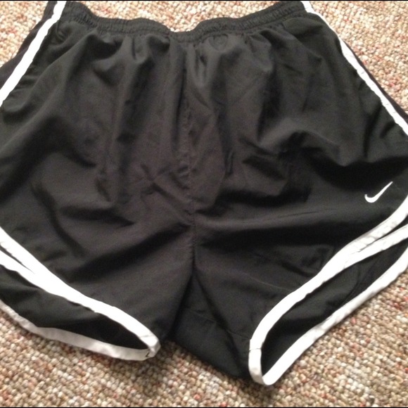 Black Nike dry fit shorts