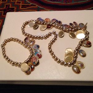 Neckless and matching bracelet