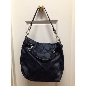 Coach Classic Signature Duffle