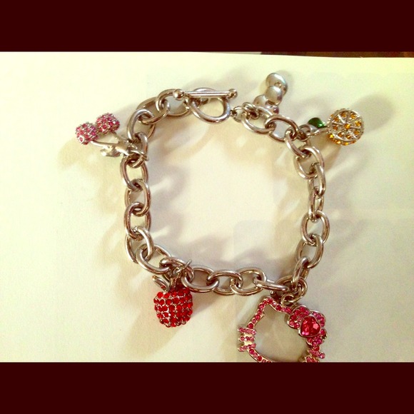 Hello kitty bracelet