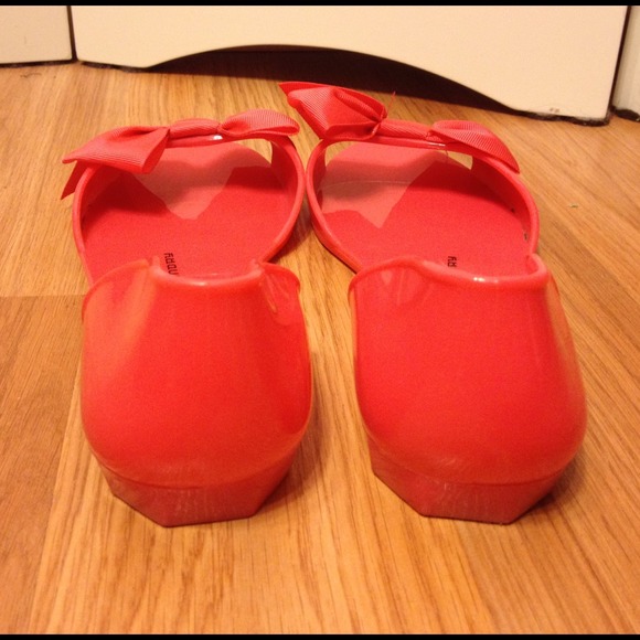 CL by Laundry Hot Pink Jelly Flats. - Picture 5 of 5