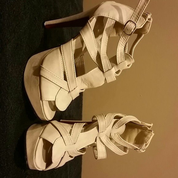 Sandal