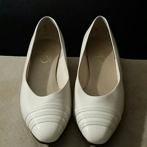 Beige Selby comfort flex