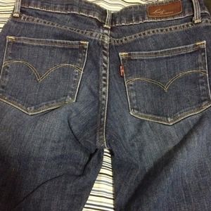 Levi jeans