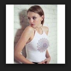 ✖ SOLD ✖ Brandy melville halter top