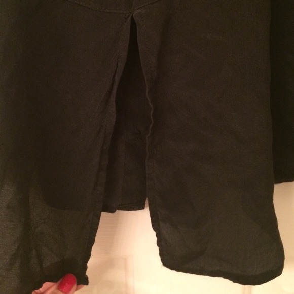 ☀️VS Button down☀️ - Picture 3 of 4