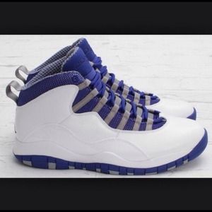 Jordan blue white 10's
