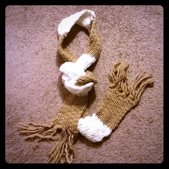 White and tan scarf