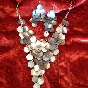 Necklace and earring bundle