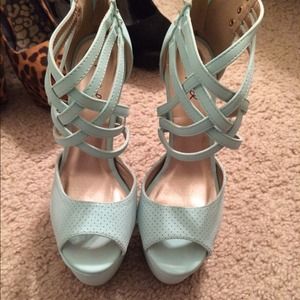 Hot Mint Stilettos! 😜