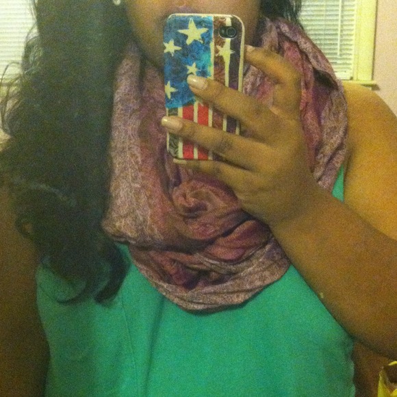 💸FINAL SALE💸NWOT Infinity Scarf - Picture 3 of 4