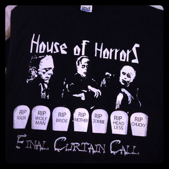 Glow in the dark House of Horror shirts!