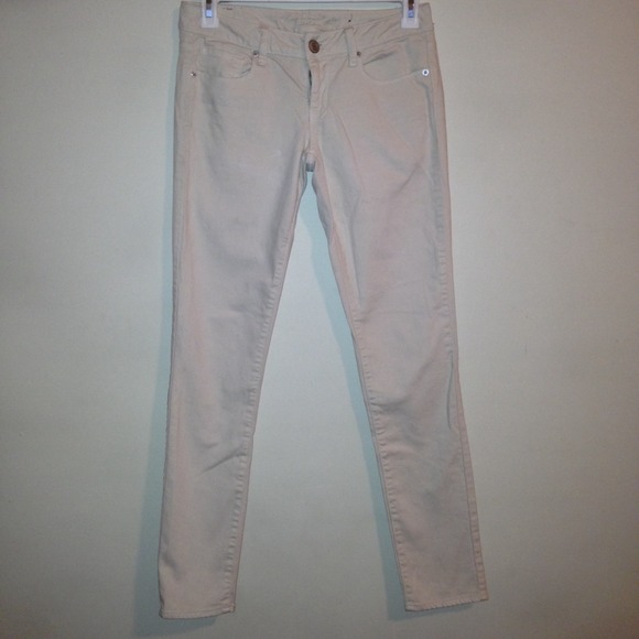 American Eagle beige jeans