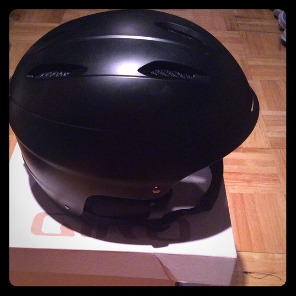 Ski helmet size M adult