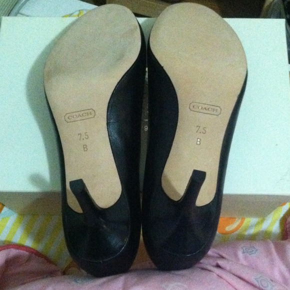 Authentic Coach Pumps - Picture 2 of 3