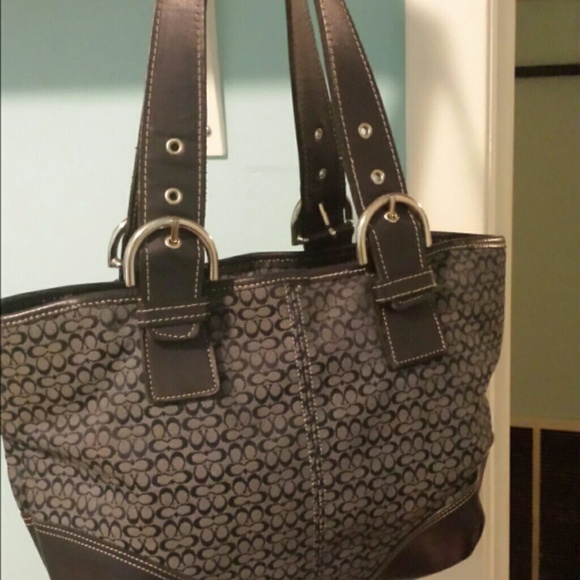 Authentic Coach Bag - Picture 2 of 4