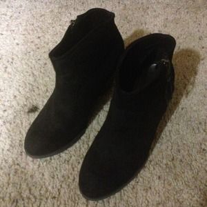 F21 Black suede ankle booties