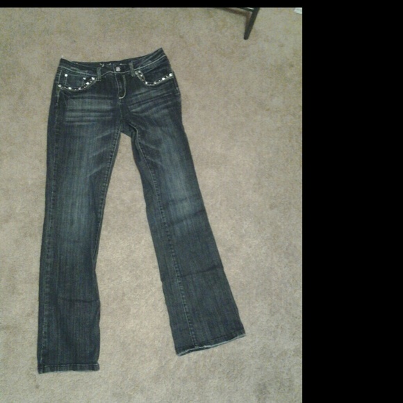 L.A Idol jeans size 11/30
