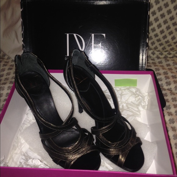 Diane Von Furstenberg - Washed Black Heels - Picture 1 of 2