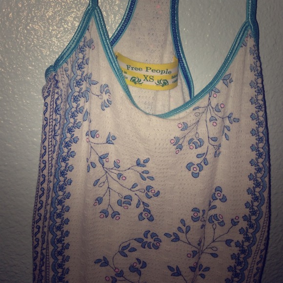 Free People Tops - Free people floral tank